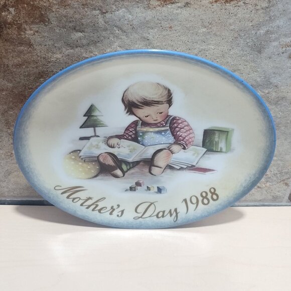 Schmid Hummel Mothers Day 1988 Young Reader Decorative Wall Hanging Plate - Picture 3 of 11